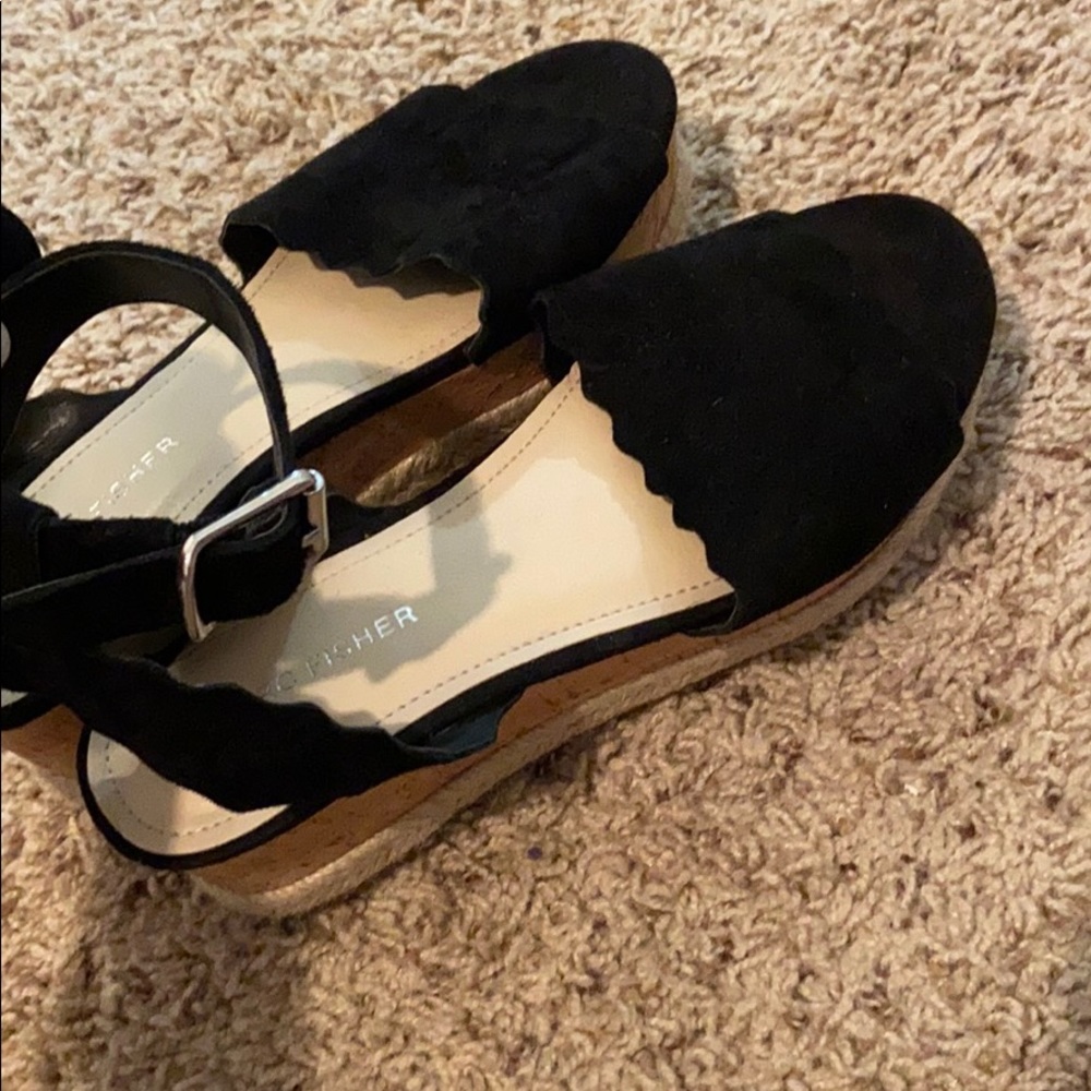 Black platform sandals